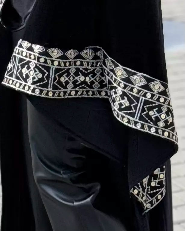 Morocon kaftan in black