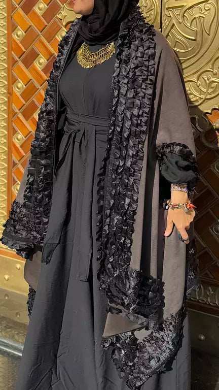 Wavy grey suede poncho kaftan