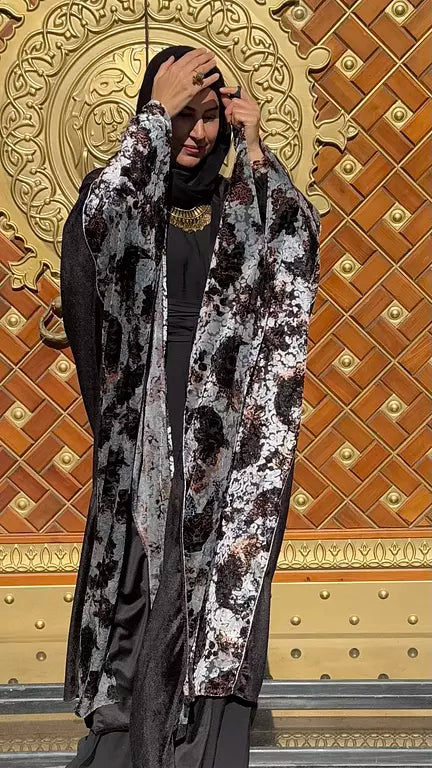 Black velvet ❌ silver flower kaftan