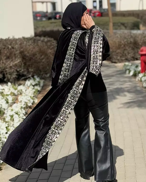 Morocon kaftan in black