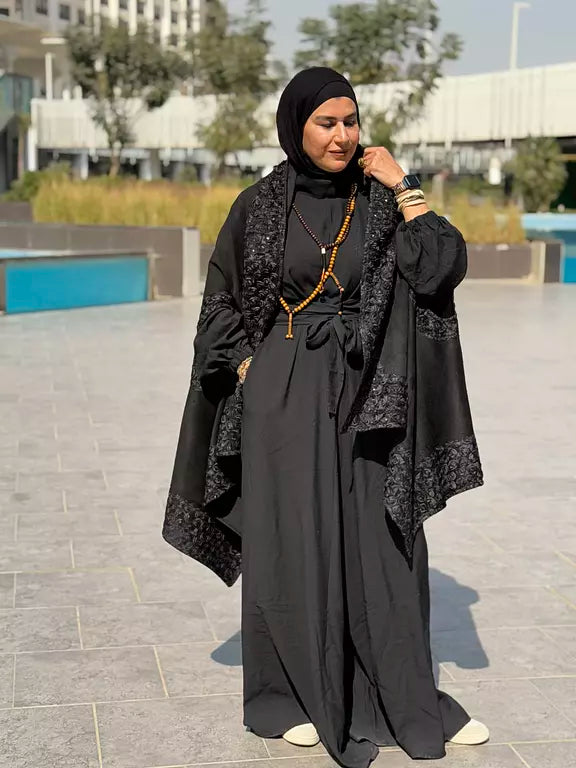 Black flower suede cape kaftan