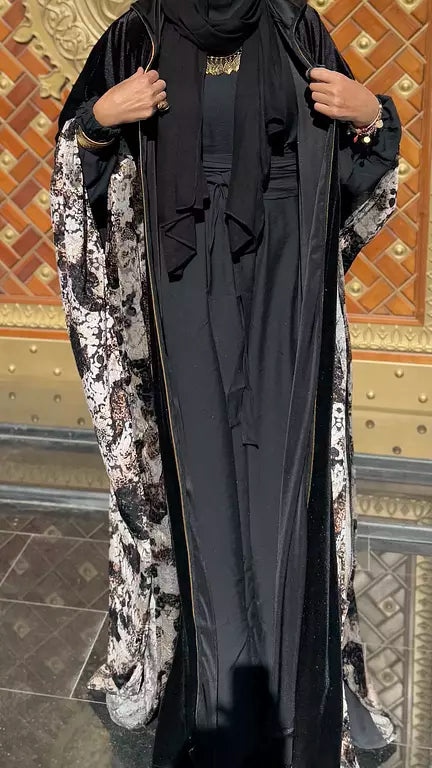 Black velvet ❌ gold flower kaftan