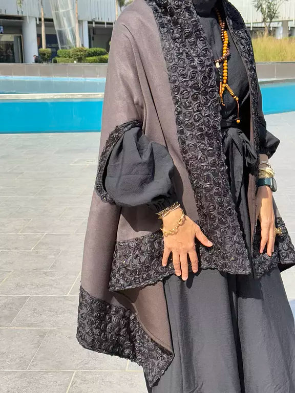 Grey flower suede cape kaftan