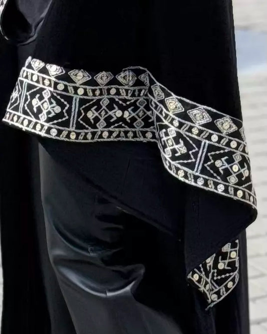Morocon kaftan in black