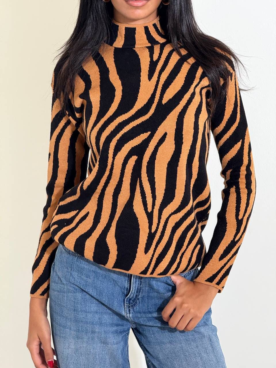 Basic trico leopard top
