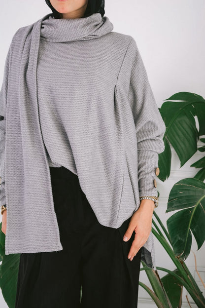 Scarf braided top in grey