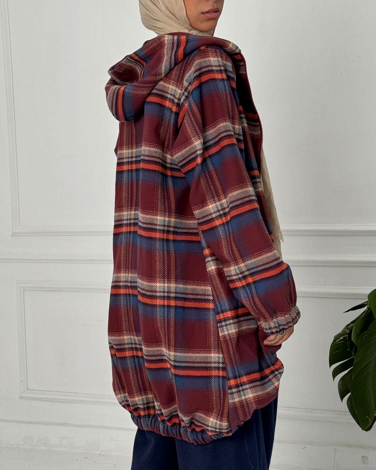 Checked wool jacket with zipper in red