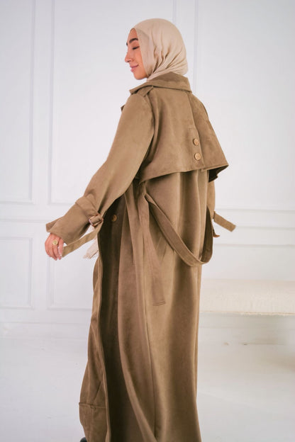 Suede trench coat in cafe