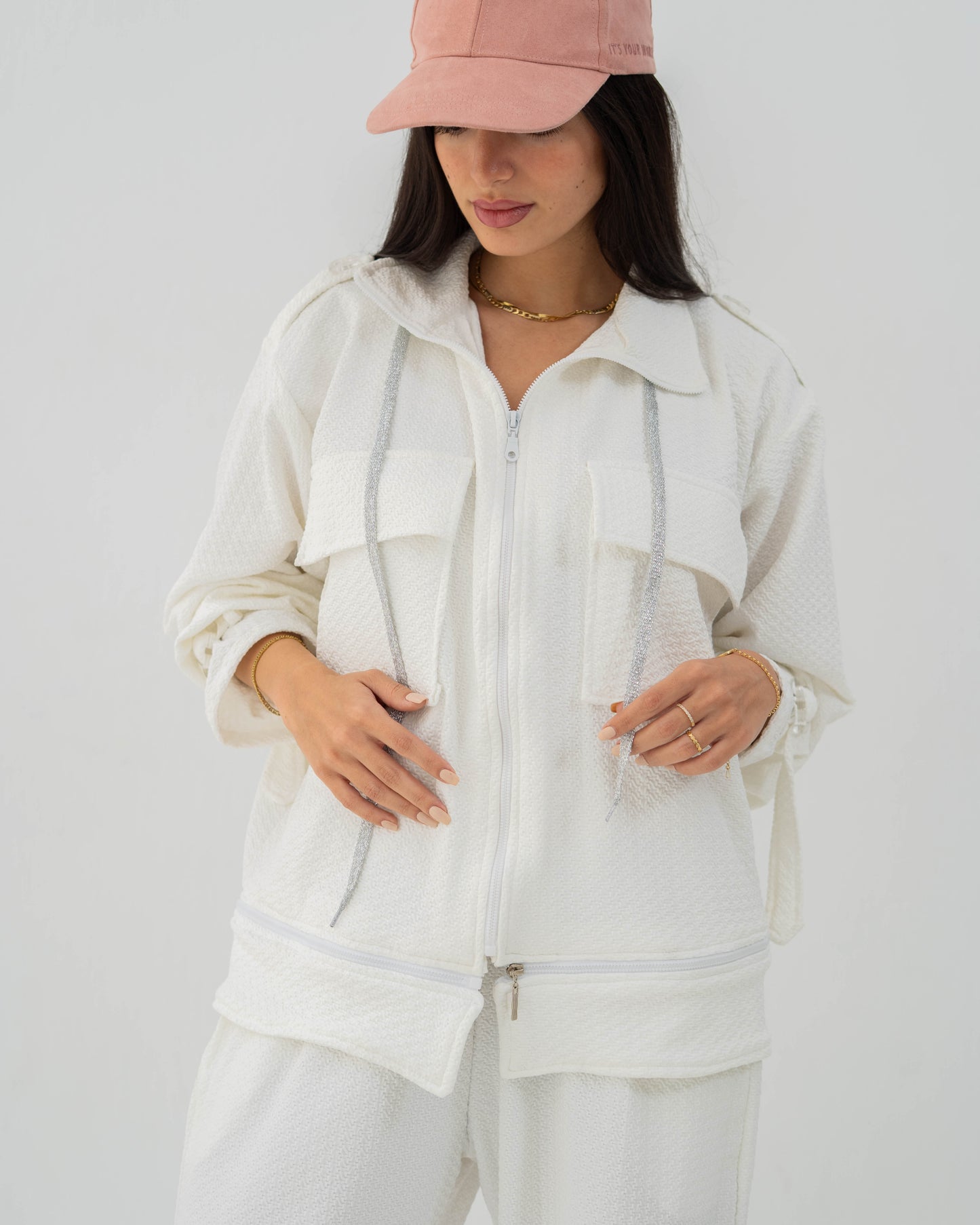 Everyday Jakar Set In White