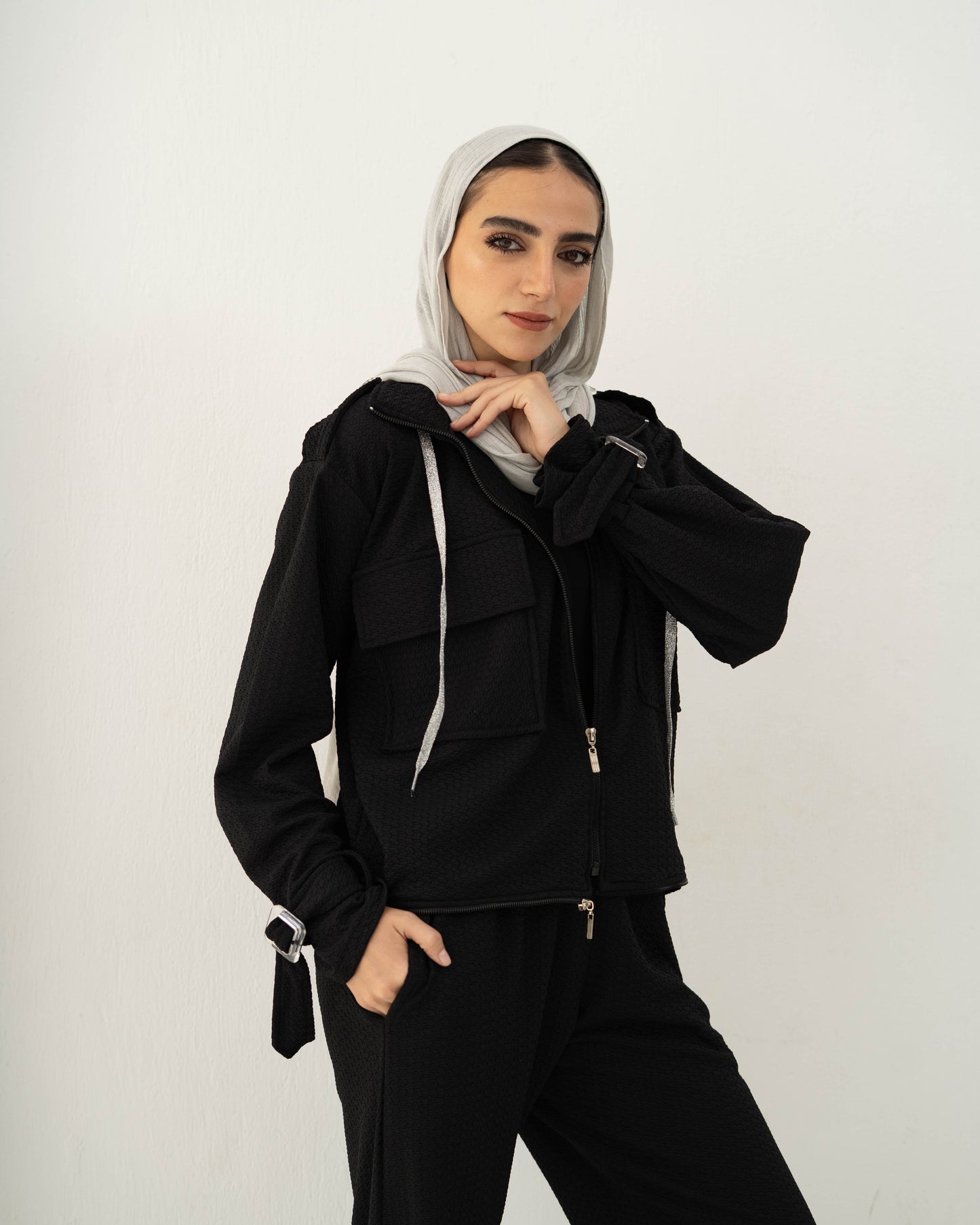 Everyday Jakar Set In Black