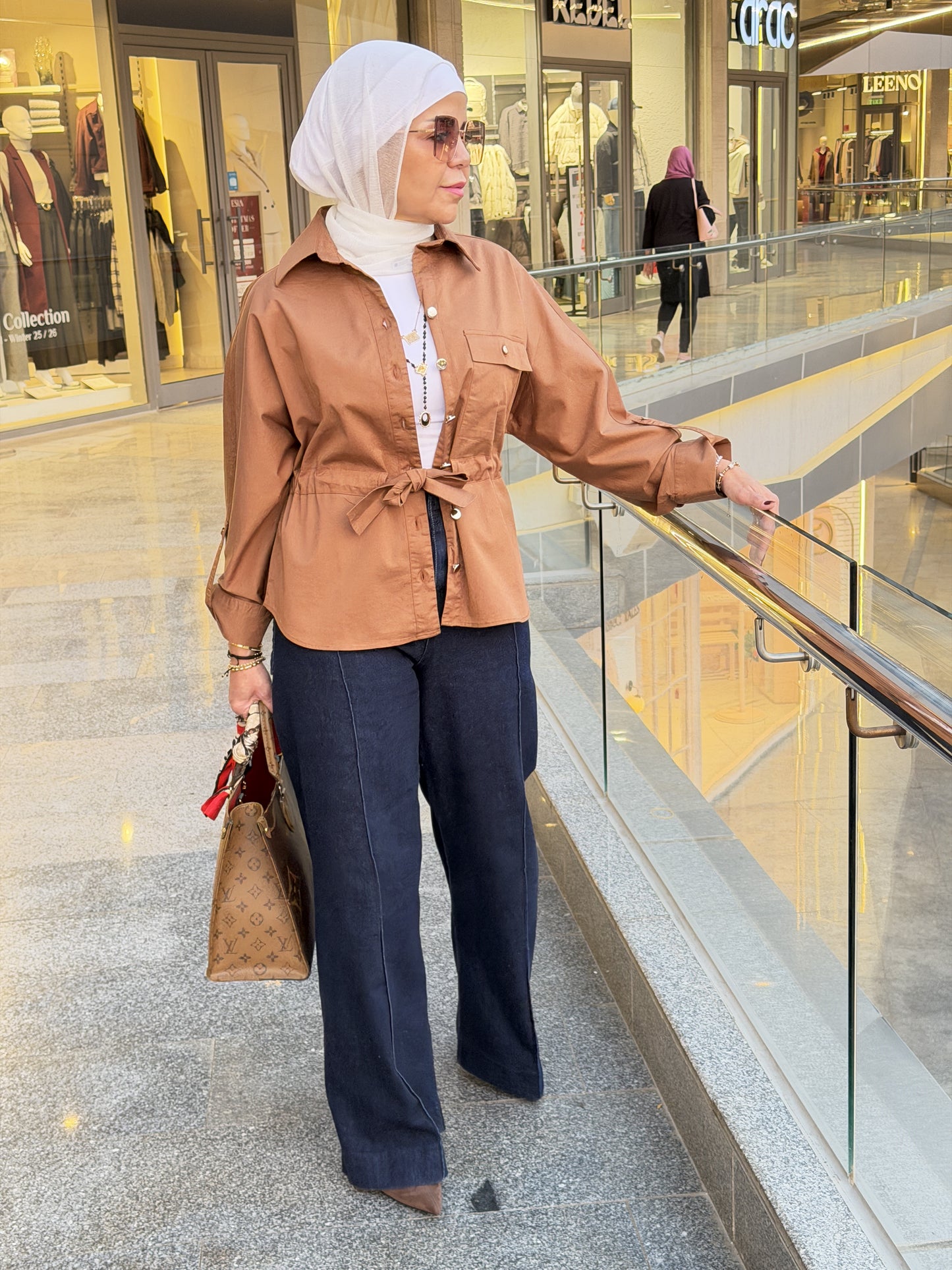 1 Pocket Casual Shirt with belt