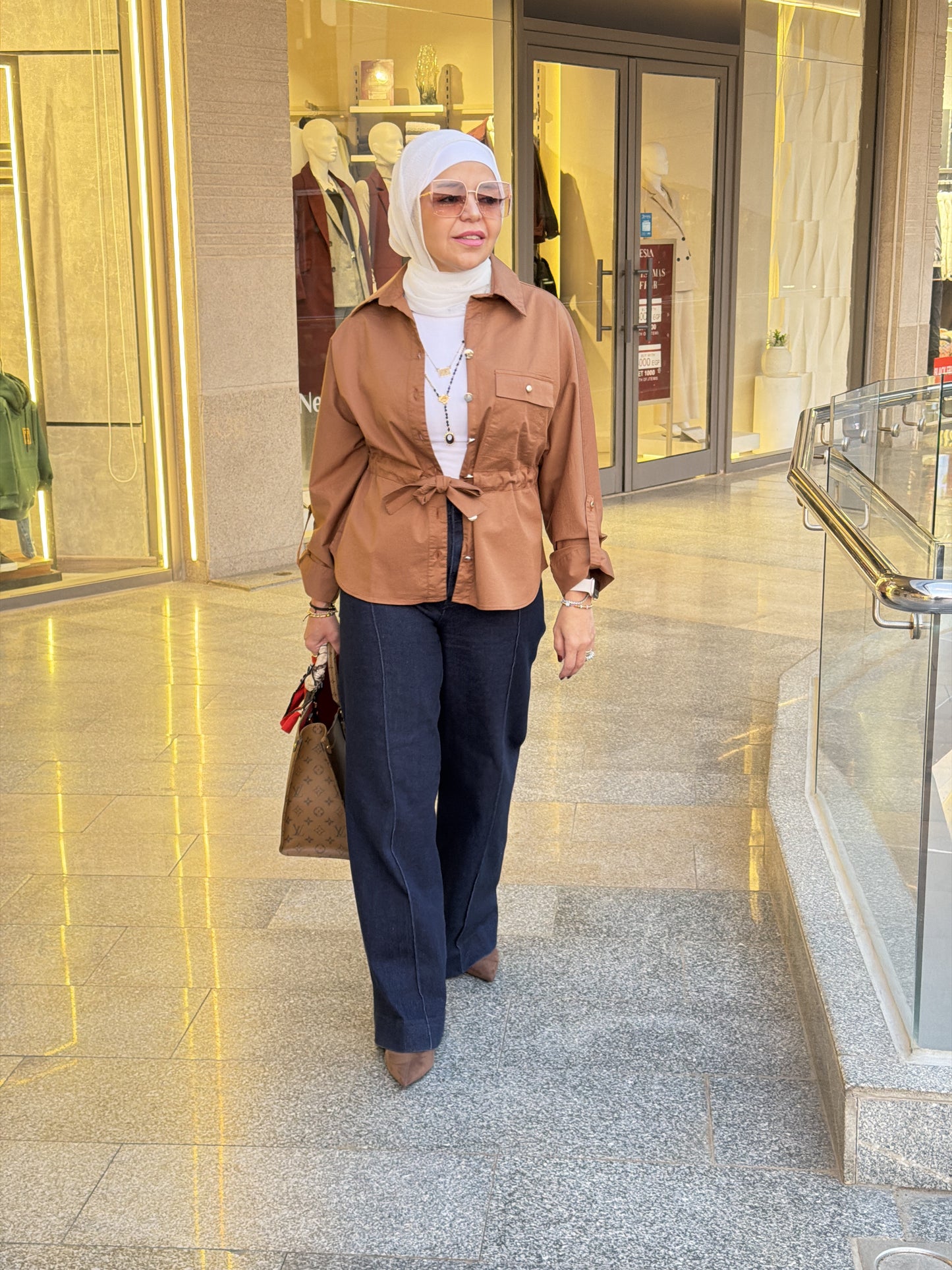 1 Pocket Casual Shirt with belt