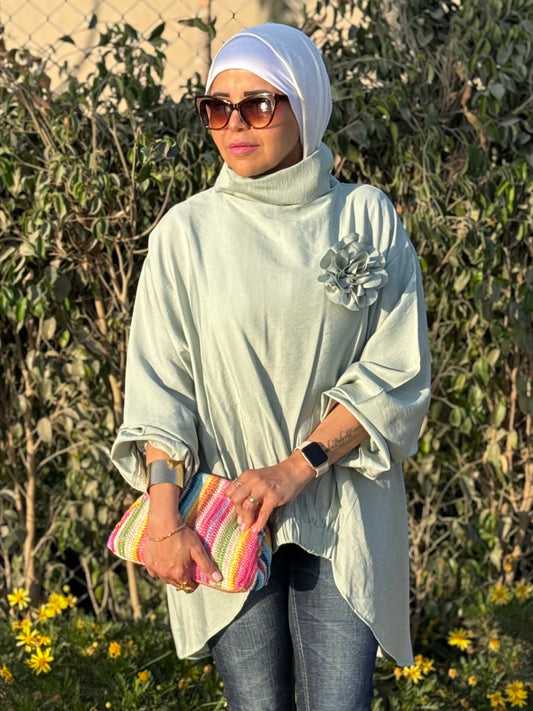 turtle neck top in mint