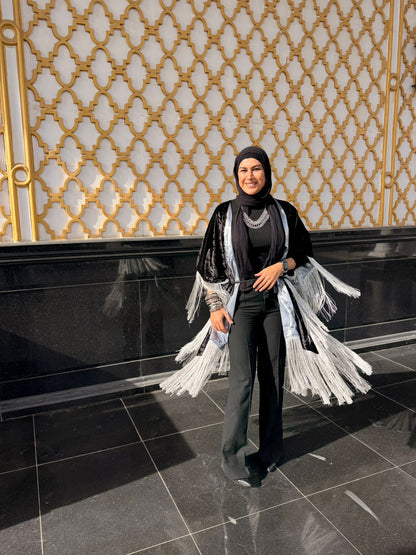 Fringed shawl