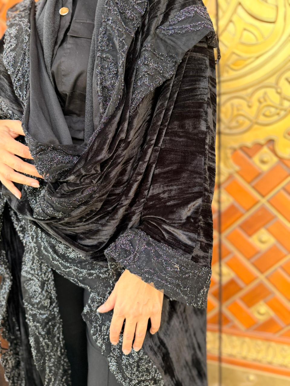 Crushed Velvet Abaya with silver lace