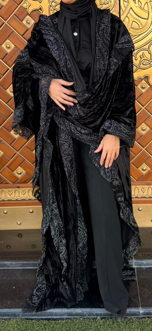 Crushed Velvet Abaya with black lace