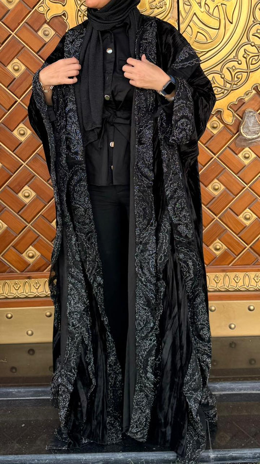 Crushed Velvet Abaya with black lace