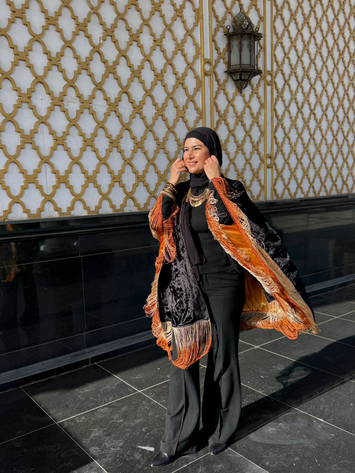 Fringed shawl