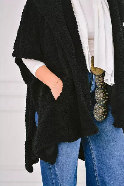 Teddy bear poncho in black