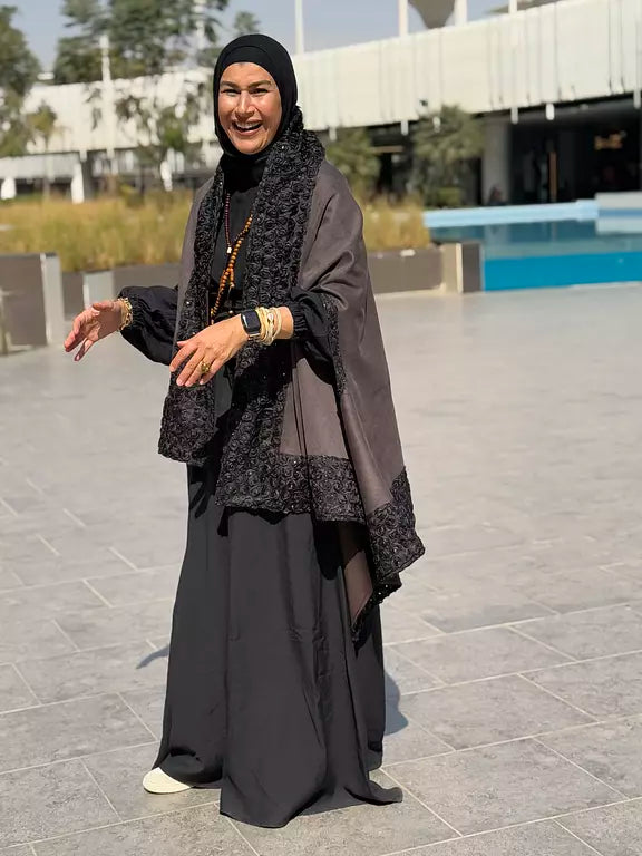 Grey flower suede cape kaftan