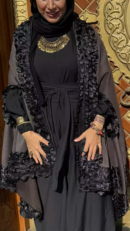 Wavy grey suede poncho kaftan