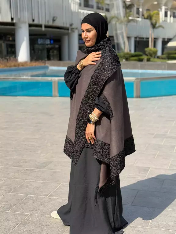 Grey flower suede cape kaftan