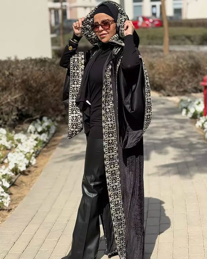 Morocon kaftan in black